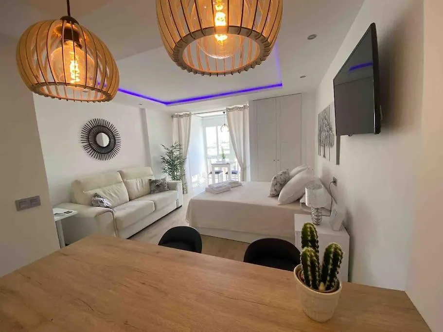 Exclusivo Estudio Piscinas, Conserjeria 24 H Benalmádena 0*,  Ισπανία